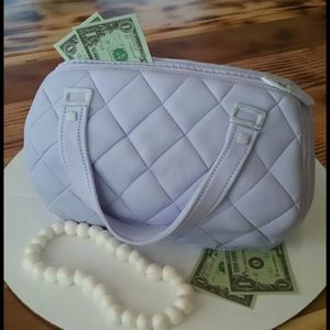 Meet your Posher, Pam